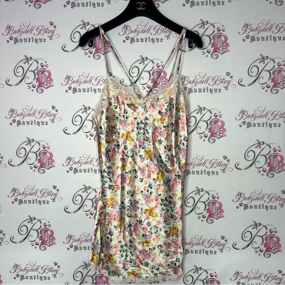 Victoria’s Secret dress floral, flowers, pastel lace bottom strappy y2k cute